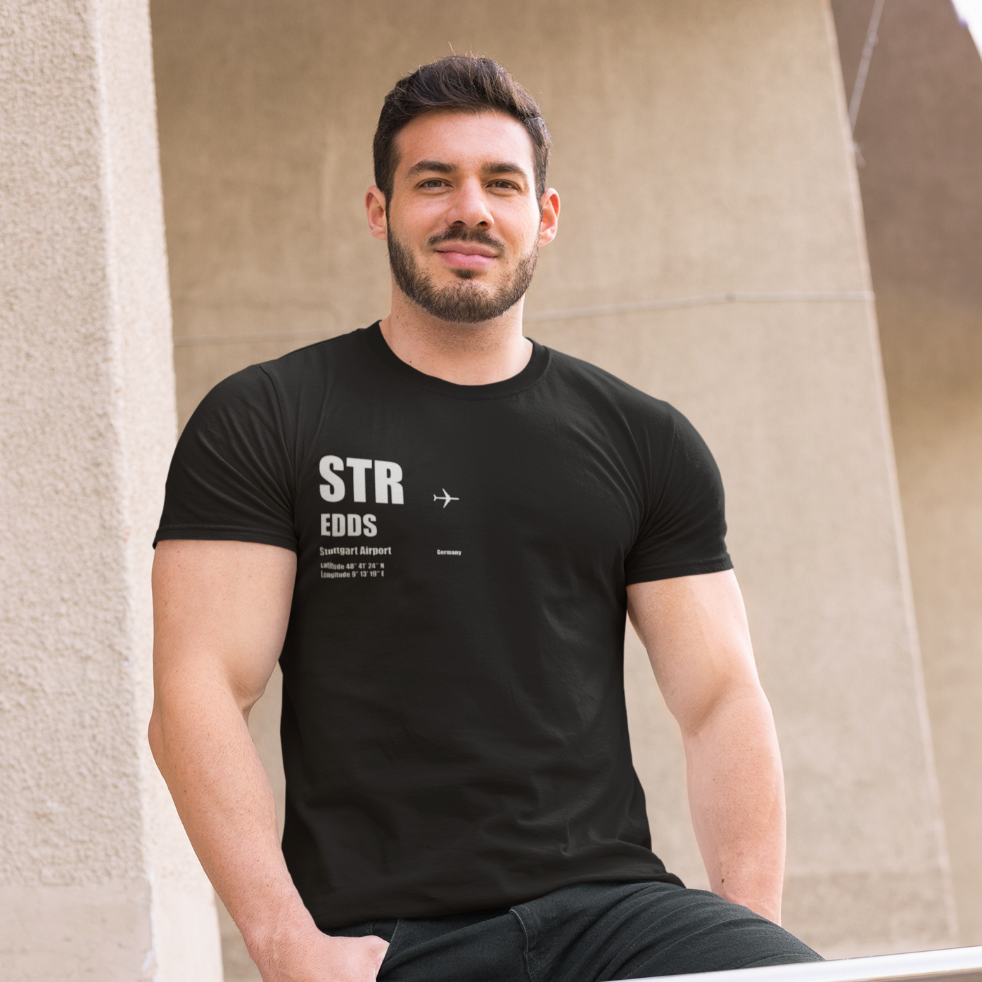 STR Airport | T-Shirt